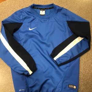 NIKE Boys - Dry-Fit, Authentic Team Athletic pull-over